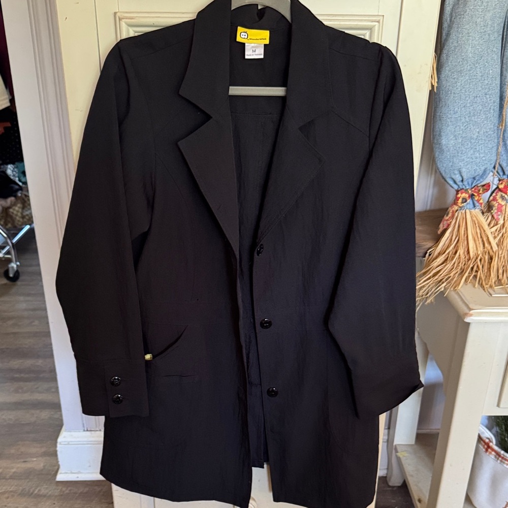 WonderWink Black Women’s Long Blazer Jacket